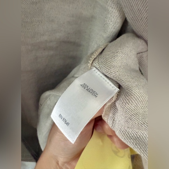 NWT J. Jill Flax Flannel Shacket Button down Shirt Beige Tan Size M Comfy Linen - Picture 8 of 11